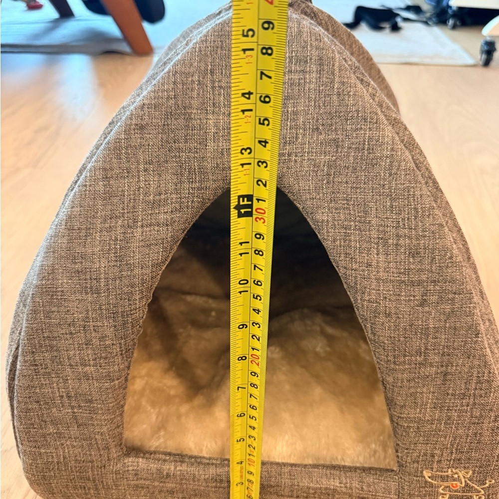 Amazon Tan / Brown Cat / small dog Bed - Picture 4 of 6